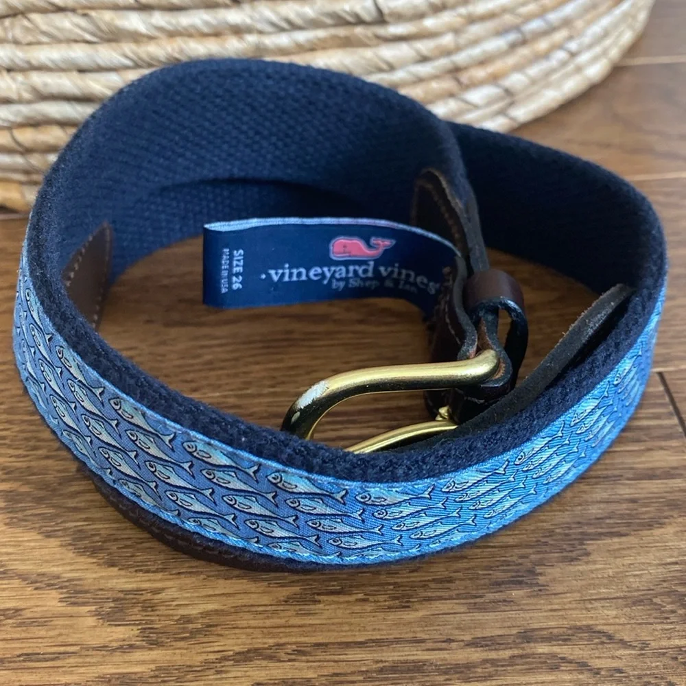 Vineyard Vines Fish Belt Brown Leather Silk Print Sz 26”